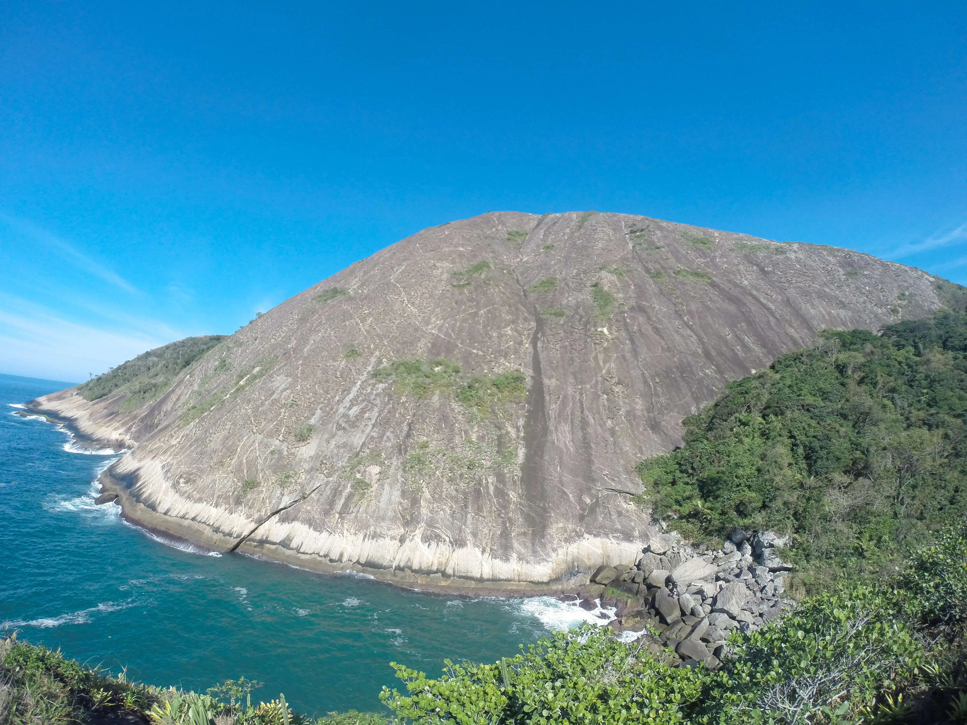 Trilha do Cost&atilde;o de Itacoatiara